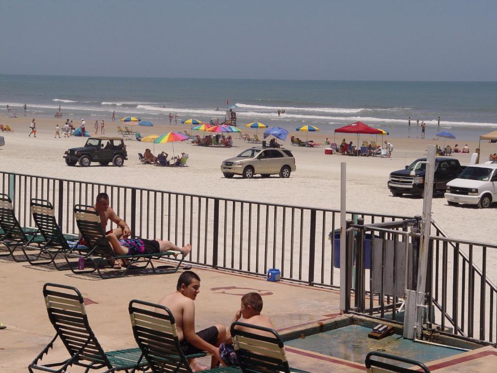 Grand Prix Motel Beach Front Дейтона Бийч Екстериор снимка