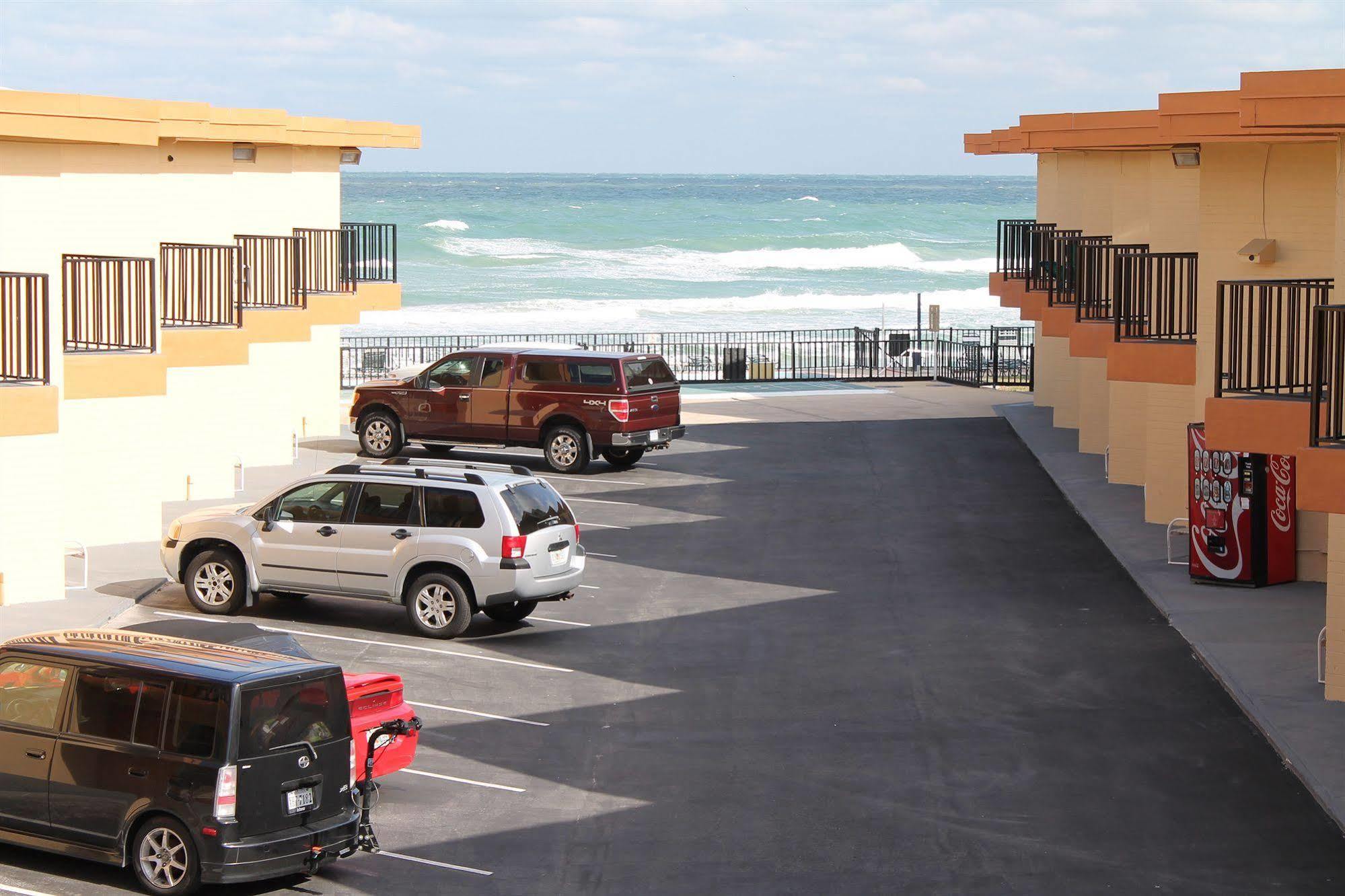 Grand Prix Motel Beach Front Дейтона Бийч Екстериор снимка